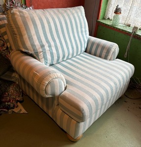 lot 54 image: Striped Chair
