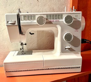 lot 120 image: Dual Sew Sewing Machine