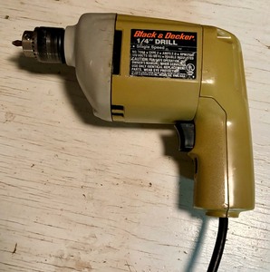 lot 144 image: Black & Decker 14 Inch Single Speed Drill