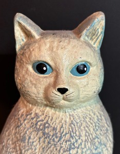 lot 230 image: Cast Iron Cat Figurine Door Stop