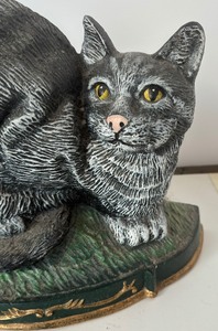 lot 274 image: Cast Iron Cat Figurine Door Stop