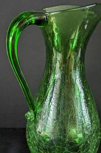 lot 26 image: Vintage Blenko Green Crackle Glass Pitcher