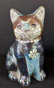 lot 39 image: Pair of Vintage Cloisonn Cat Figurines