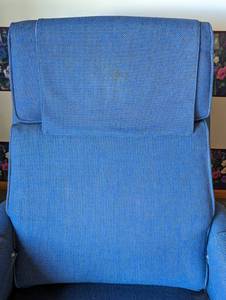 lot 179 image: Vintage Blue Recliner