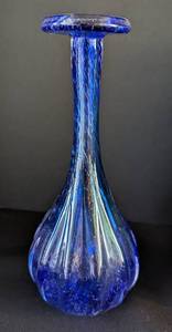 lot 182 image: Colorful Swirled Glass Vases