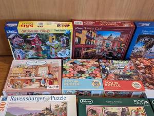 lot 315 image: Assorted 500 Piece Puzzles