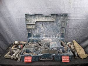 BOSCH 11316EVS Demolition Hammer, Case and Attachment (Needs Repairs)