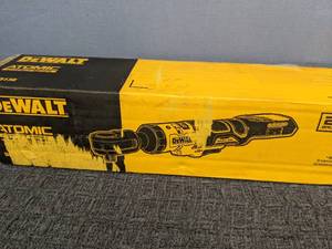 Brand New DeWalt ATOMIC 20V MAX Cordless 38 in. Ratchet