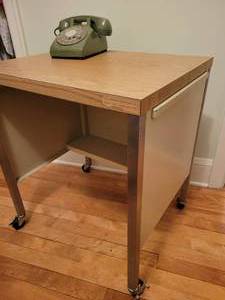 lot 86 image: MCM Typewriter Stand. Mad Man Era.