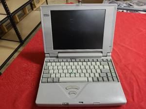 lot 181 image: JJ Vintage Satellite Pro T2150CDT Portable Laptop