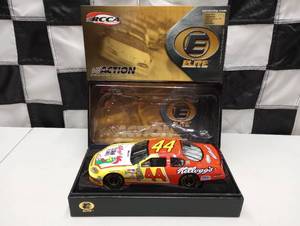 lot 15 image: Action Elite Terry Labonte #44 Kelloggs 124th Scale Die Cast Car Low Serial Number 22 of 408