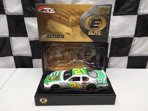 lot 18 image: Action Elite Kevin Harvick #21 Hersheys  Pelon Pelo Rico 124th Scale Die Cast Car