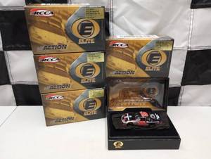 lot 29 image: Action Elite Kevin Harvick #29 GM Goodwrench 164th Scale Die Cast Car