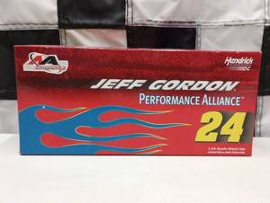 lot 41 image: Action Jeff Gordon #24 DuPont   Performance Alliance 124th Scale Die Cast Car