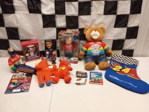 lot 117 image: Assorted Nascar Racing Memorabilia