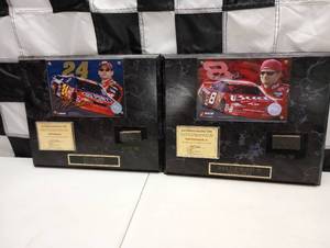 lot 121 image: Authentic Nascar Racing Tire Plaques