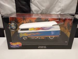 lot 155 image: Hot Wheels Customized VW Drag Bus 118th Scale Die Cast Car