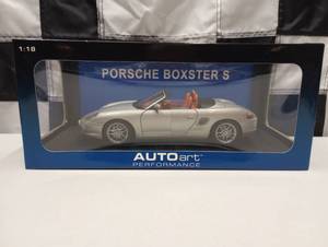 lot 163 image: Autoart Performance Porsche Boxster S 118th Scale Die Cast Car