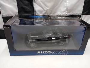 lot 164 image: Autoart Performance Dodge Viper SRT -10 118th Scale Die Cast Car