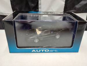 lot 166 image: Autoart Lotus Esprit V8 143rd Scale Die Cast Car