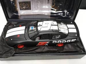 lot 182 image: Owners Elite #9 Dodge 124th Scale Die Cast Car