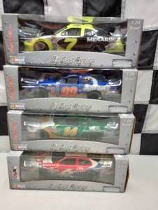 lot 211 image: Team Caliber 124th Scale Die Cast Cars