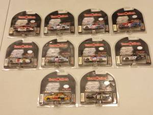 lot 239 image: Team Caliber Pit Stop 164th Scale Die Cast Cars