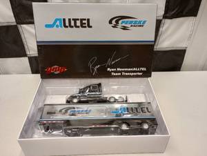 lot 245 image: gmp Penske Racing Ryan Newman Alltel Transporter 164th Scale Die Cast
