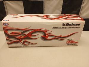 lot 270 image: Racing Champions Kendall  V, Gaines Pro Stock Funny Car 124th Scale Die Cast