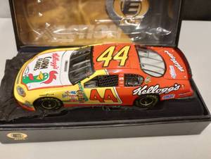 lot 286 image: Action Elite Terry Labonte #44 Kelloggs Low Serial # 14  408 124trh Scale Die Cast Car