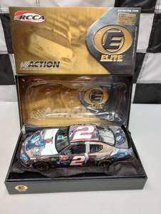 lot 287 image: Action Elite Rusty Wallace #2 Milestones  700th Start 124trh Scale Die Cast Car