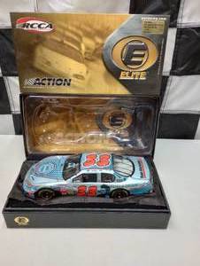lot 293 image: Action Elite Tony Stewart #3 James Dean 50th Anniversary 124trh Scale Die Cast Car