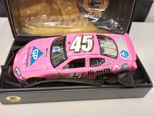 lot 296 image: Action Elite Kyle Petty #45 Georgia Pacific  Mothers Day 124trh Scale Die Cast Car