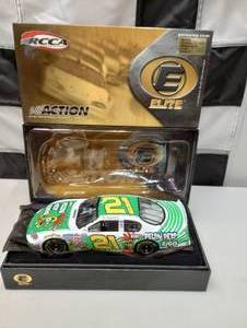 lot 298 image: Action Elite Kevin Harvick #21 Hersheys Pelon Pelo Rico 124trh Scale Die Cast Car