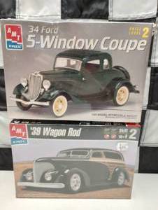 lot 318 image: Ertl AMT 125th Scale Model Kits