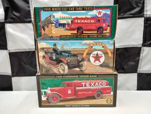 lot 335 image: Assorted Texaco Die Cast Coin Banks