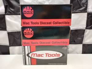 lot 336 image: Assorted Mac Tools Die Cast Coin Banks