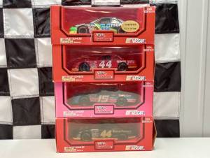 lot 357 image: Racing Champions Stock Cars 124th Scale Die Cast