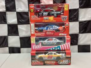 lot 366 image: Racing Champions Stock Cars 124th Scale Die Cast