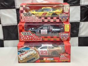 lot 367 image: Racing Champions Stock Cars 124th Scale Die Cast