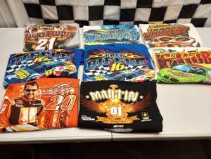 lot 413 image: Assorted Adult X- Large Nascar T-Shirts