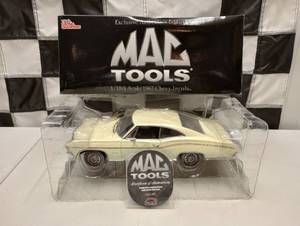 lot 435 image: Racing Champions Mac Tools 1967 Chevy Impala 118th Scale Die Cast Car