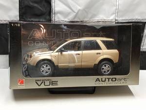 lot 445 image: Autoart Contemporary Saturn VUE 118th Scale Die Cast Car