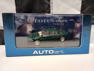 lot 452 image: Autoart Lotus Type 79 143rd Scale Die Cast Car