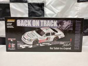 lot 473 image: Action Dale Earnhardt Hall Of Fame 118th Scale Die Cast Car