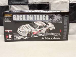 lot 474 image: Action Dale Earnhardt Hall Of Fame 124th Scale Die Cast Car
