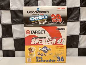 lot 484 image: Action 124th Scale Die Cast Cars