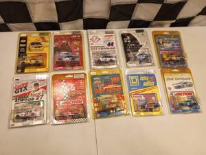 lot 498 image: Action 164th Scale Die Cast Cars