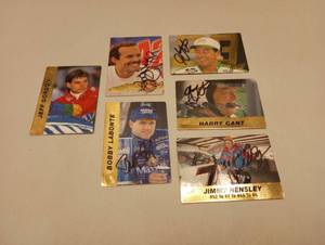 lot 538 image: Assorted AUTOGRAPHED Nascar Collector Cards