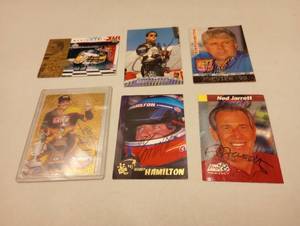 lot 540 image: Assorted AUTOGRAPHED Nascar Collector Cards